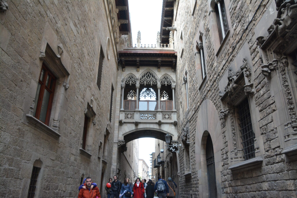 Pont del Bisbe on the free Gothic Quarter walking tour